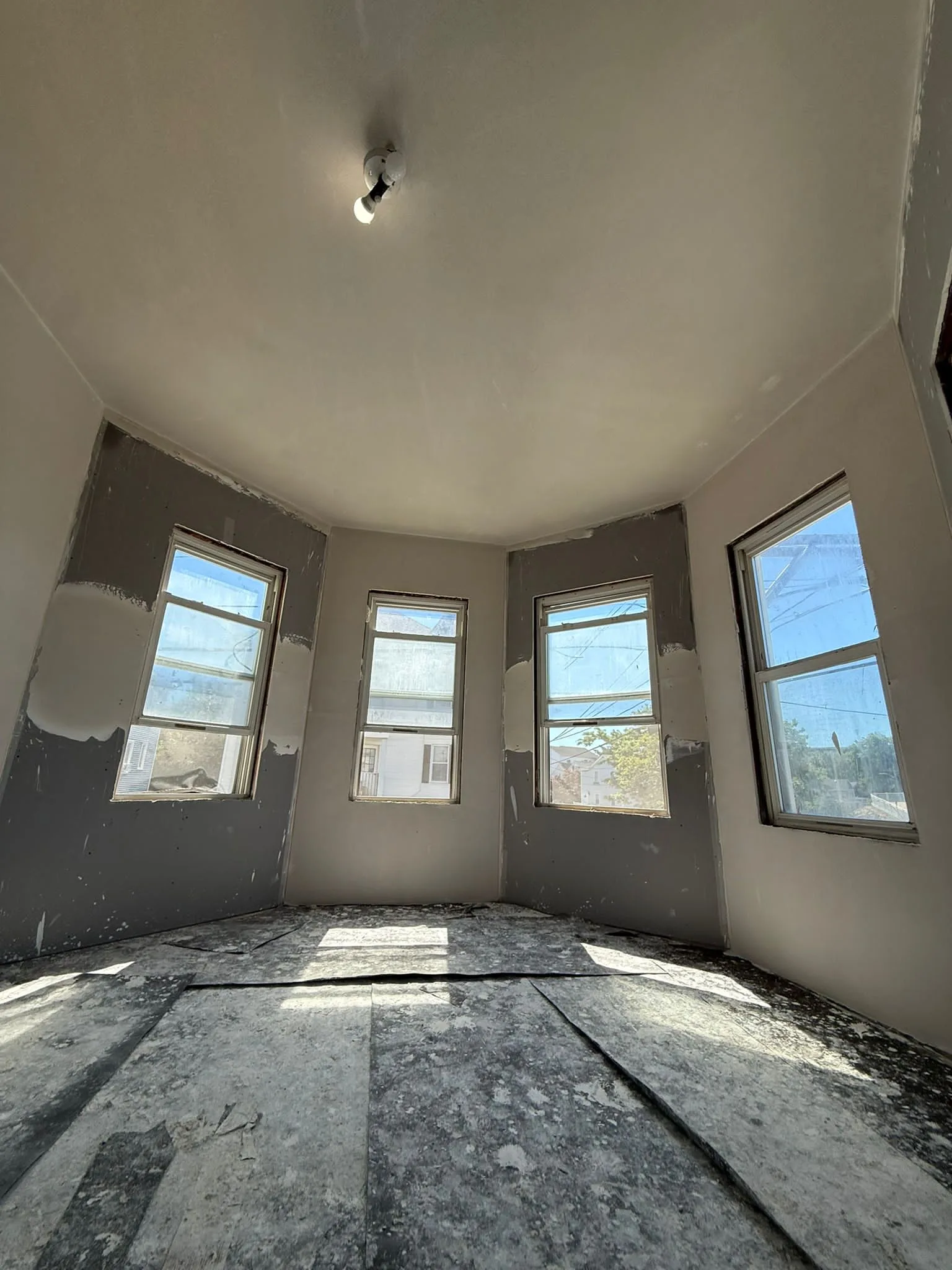 Interior Paint Prep: Professional Drywall Sanding